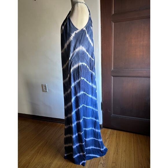 VELVET by Graham & Spencer | Lightweight Blue Tie Dye Maxi Dress | Size Medium - Picture 5 of 7